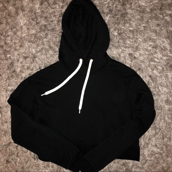 Black H&M Cropped Hoodie - Picture 1 of 3